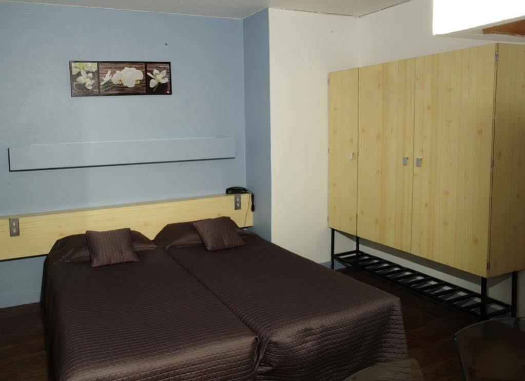 Hotel Des Lys Βερσαλλίες Εξωτερικό φωτογραφία